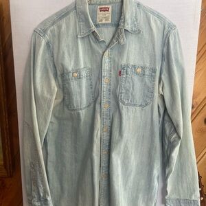 Levi's Men's Casual Light Blue Denim Shirt